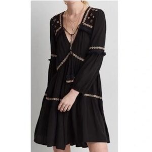 American Eagle Outfitters Black Embroidered Long Sleeve Boho Dress Women's XS